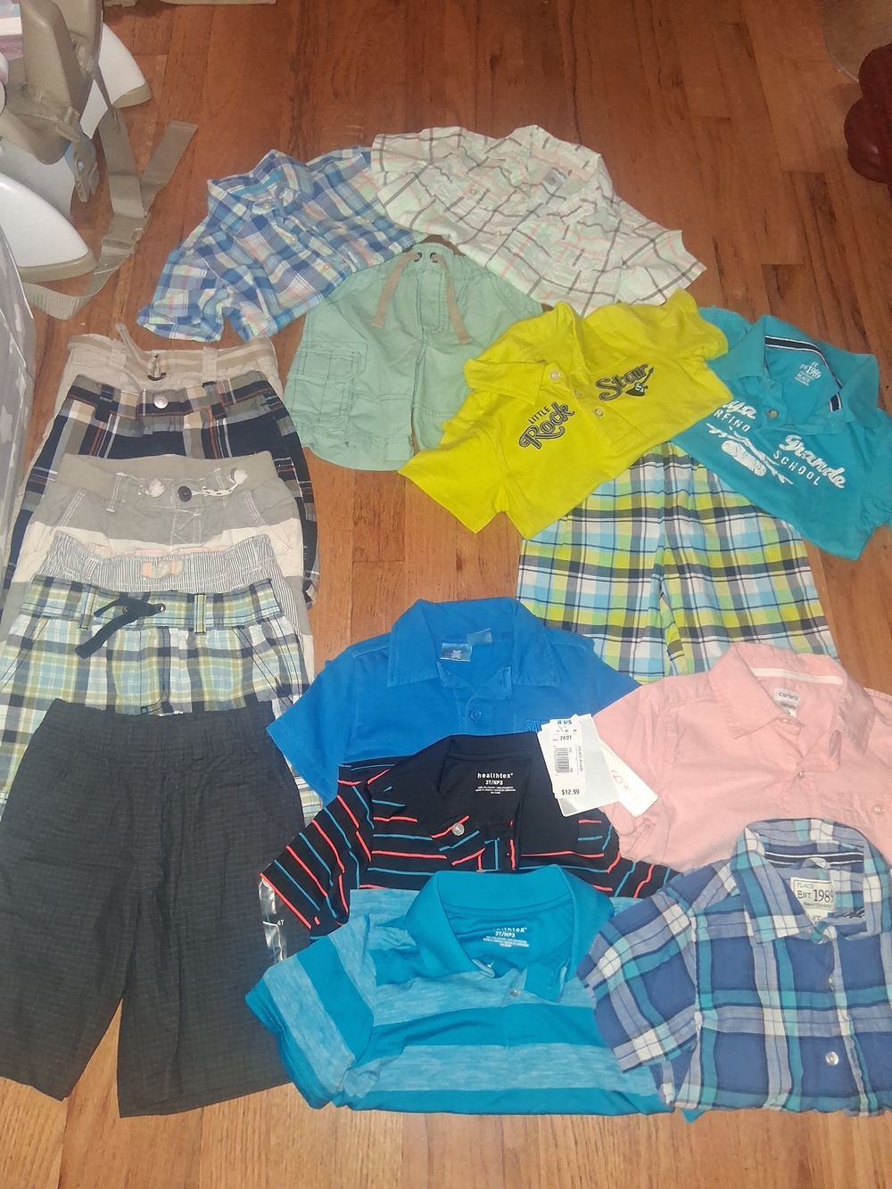 Boys 2T-4T Mixed Bundle Polos/Button Downs/Shorts - Picture 4 of 7
